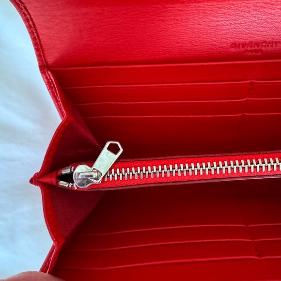 Givenchy 100% Goat Leather Pandora Wallet - Picture 5 of 14